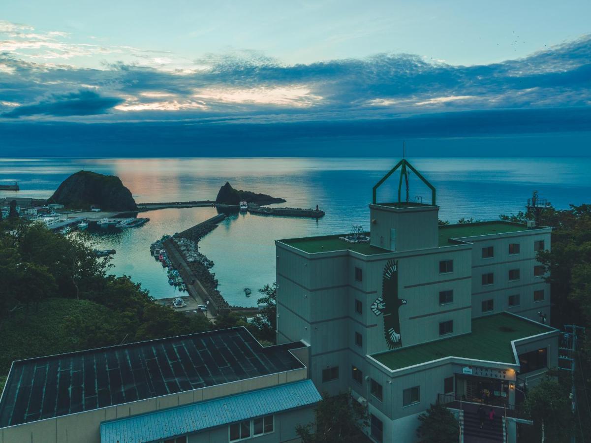 Shiretoko Yuhi No Ataruie Onsen Hostel Шари Екстериор снимка