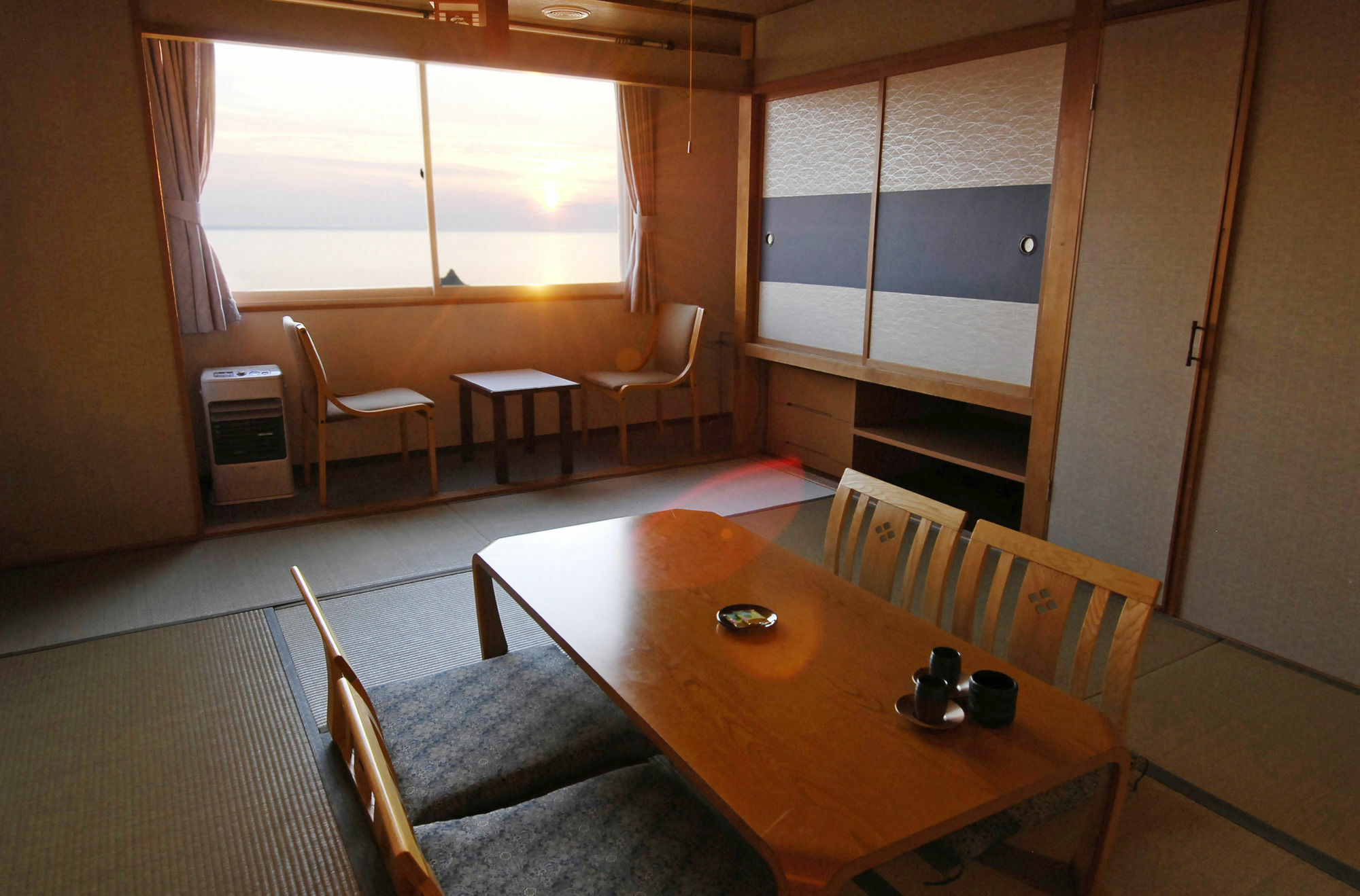 Shiretoko Yuhi No Ataruie Onsen Hostel Шари Екстериор снимка