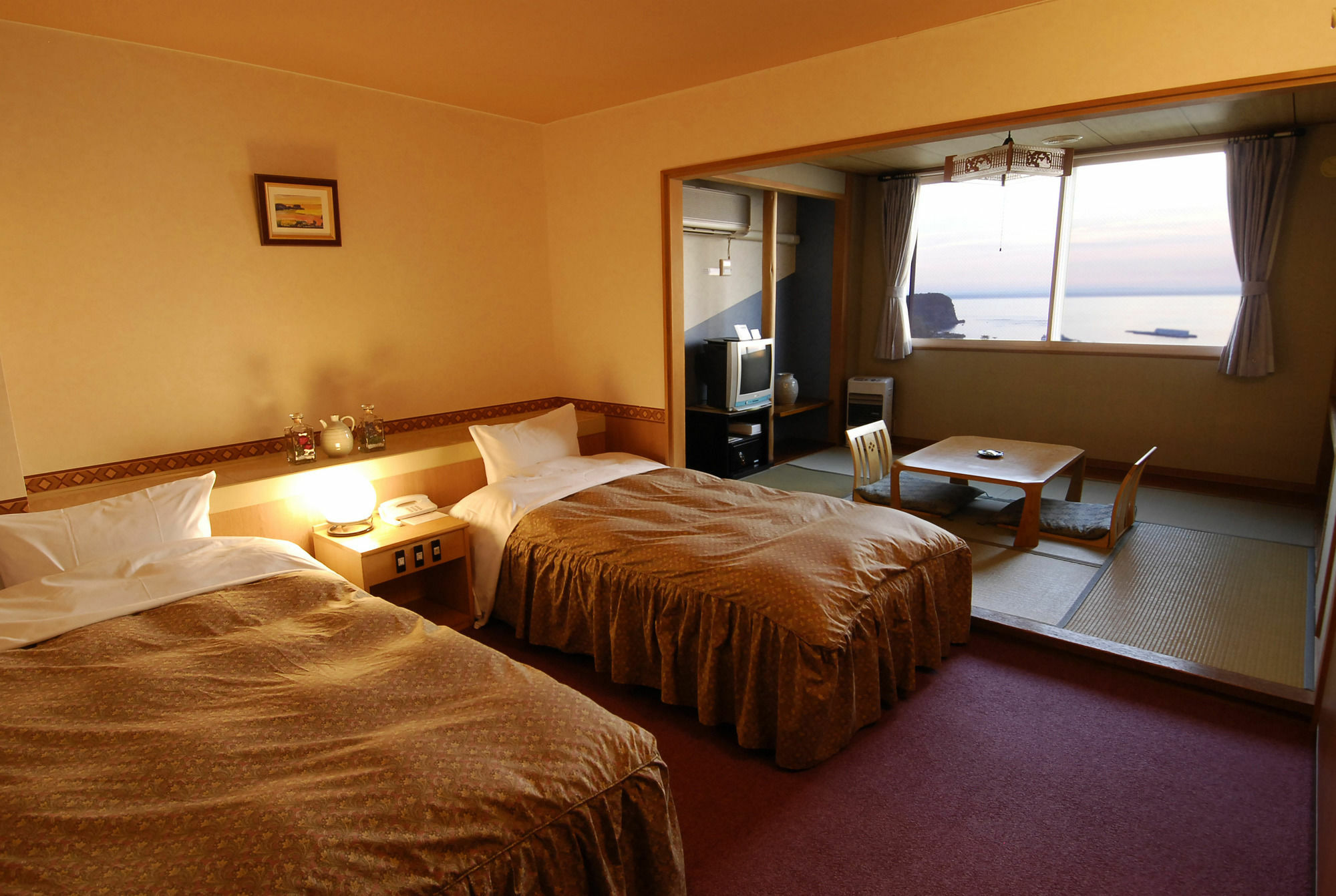 Shiretoko Yuhi No Ataruie Onsen Hostel Шари Екстериор снимка